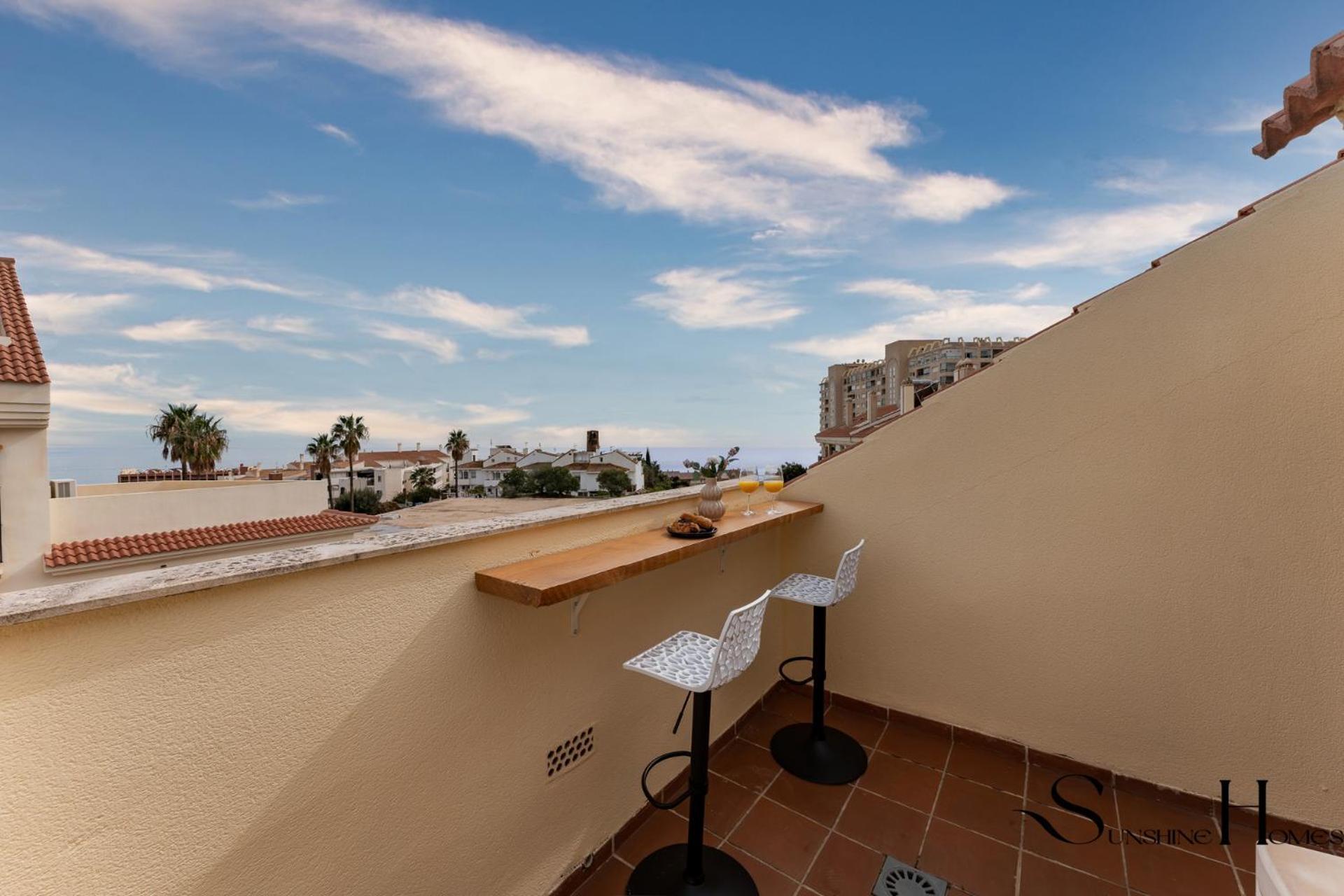 Townhouse With Jacuzzi,sea Views, Swimming Pool,garage * Benalmadena